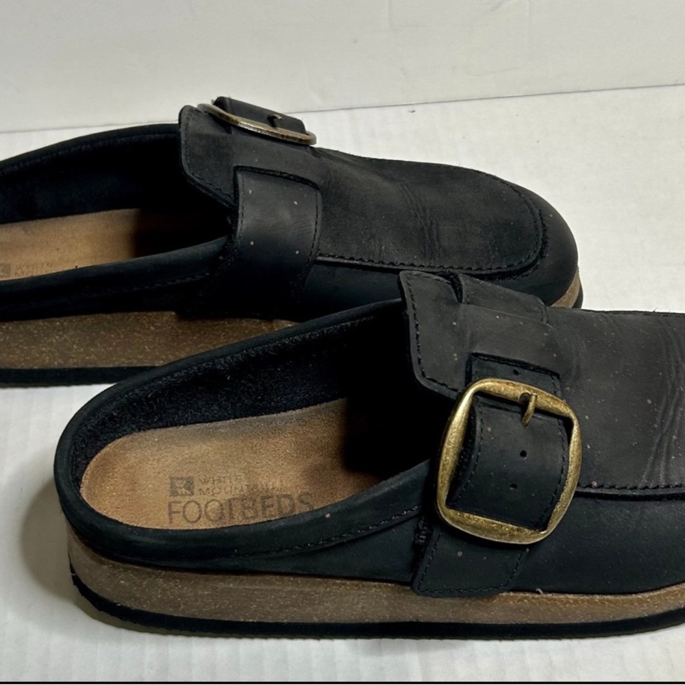 Women’s White Mountain Bueno Black Clogs with Gold Buckle